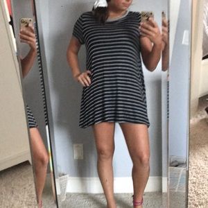 t-shirt dress